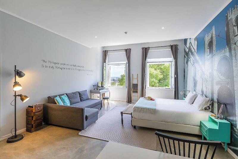 Emporium Lisbon Suites image