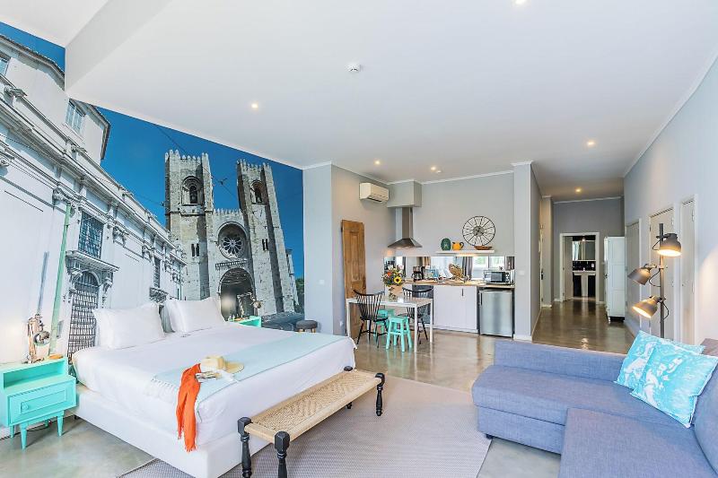 Emporium Lisbon Suites image