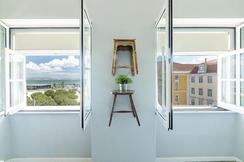 Emporium Lisbon Suites image