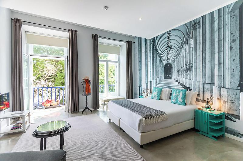 Emporium Lisbon Suites image