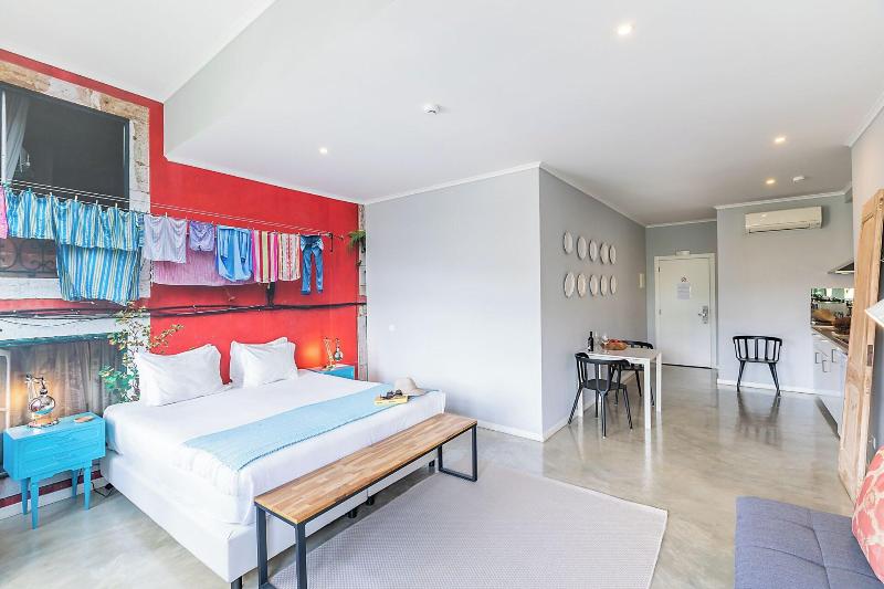 Emporium Lisbon Suites image