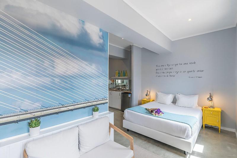 Emporium Lisbon Suites image