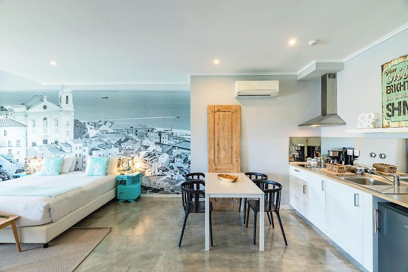 Emporium Lisbon Suites image