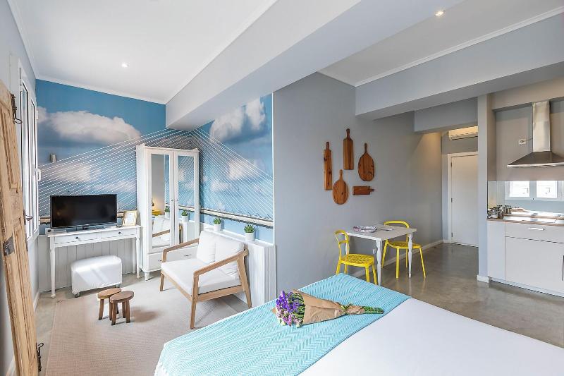 Emporium Lisbon Suites image