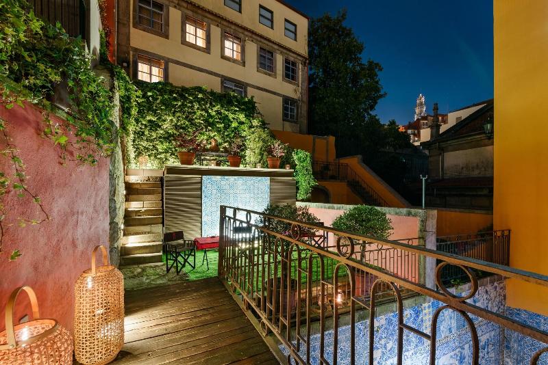 M Maison Particulière Porto image