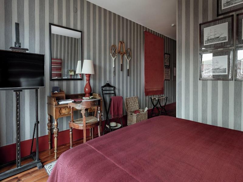 M Maison Particulière Porto image