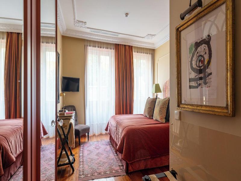 M Maison Particulière Porto image