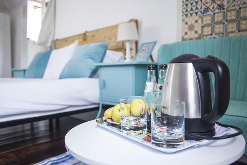 Lisbon Inn Bica Suites image