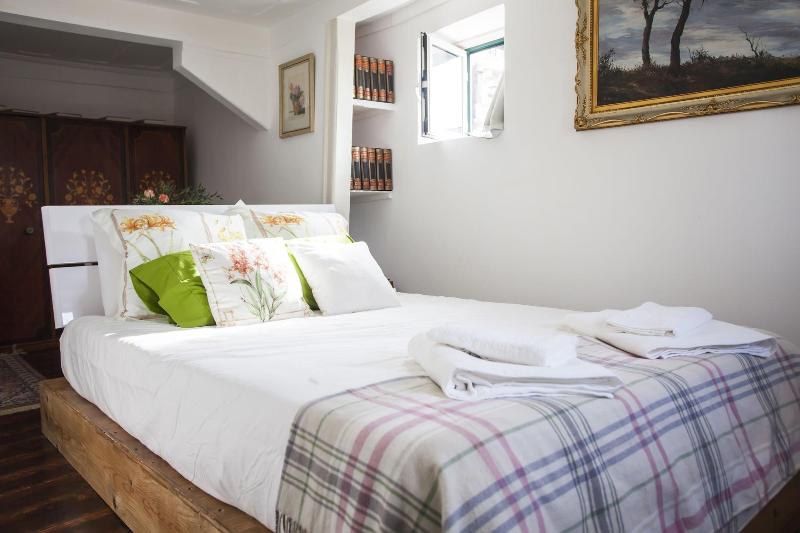 Lisbon Inn Bica Suites image