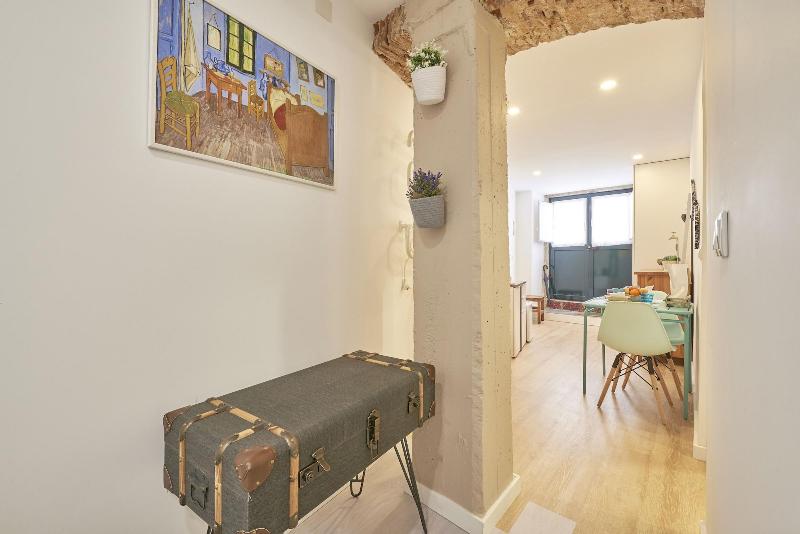 Lisbon Inn Bica Suites image