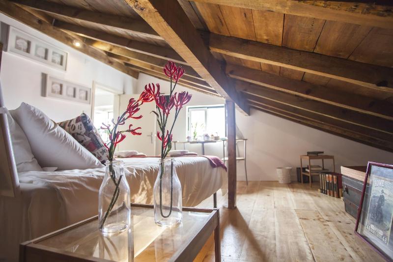 Lisbon Inn Bica Suites image