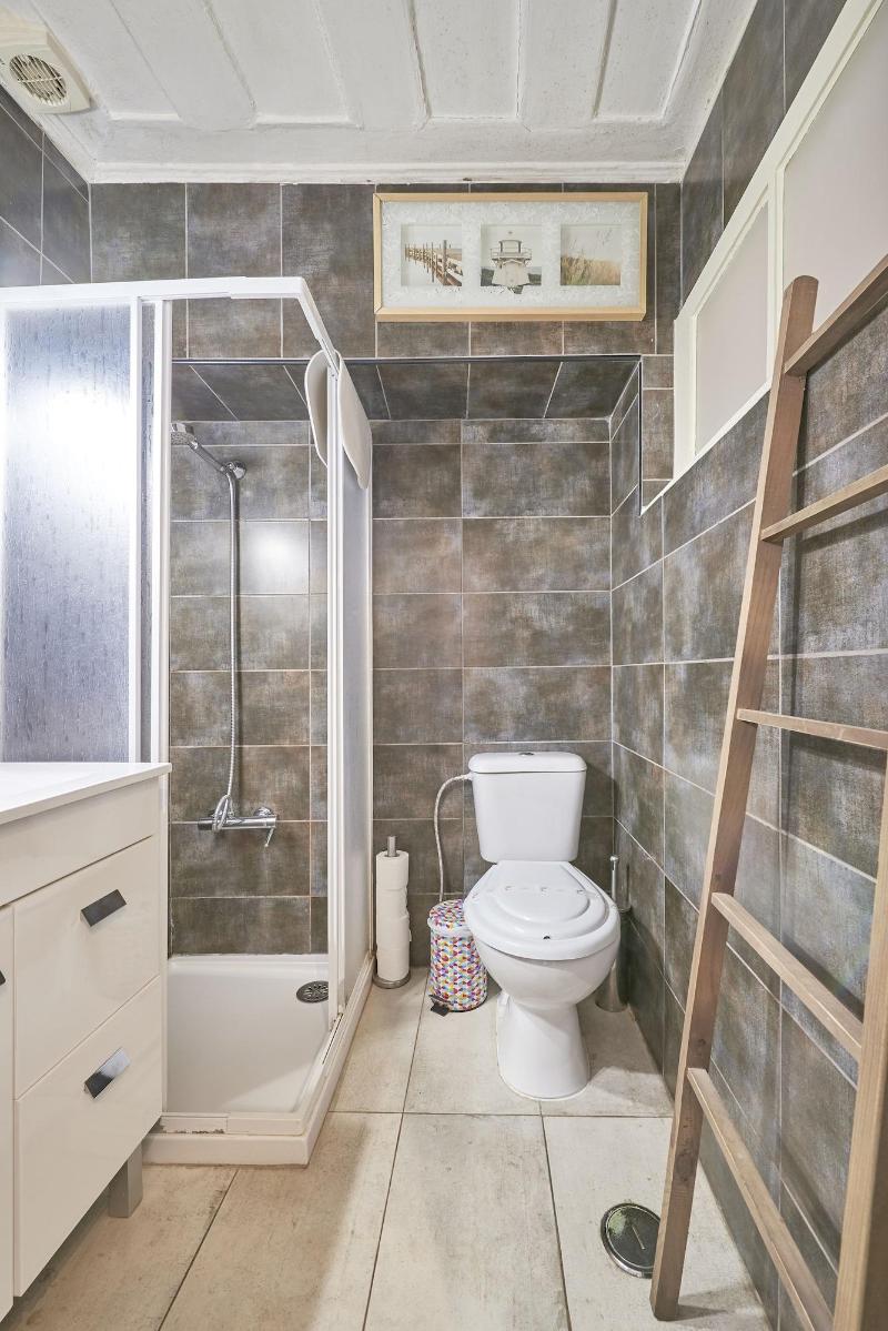 Lisbon Inn Bica Suites image