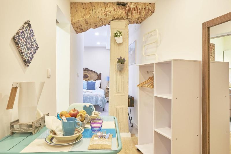 Lisbon Inn Bica Suites image