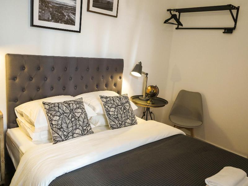 Dumont Lisbon Guesthouse image