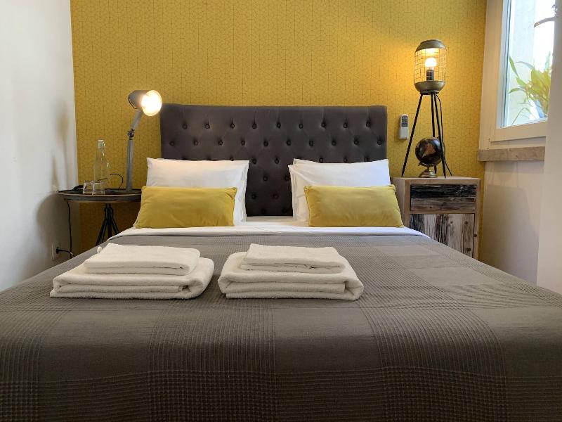 Dumont Lisbon Guesthouse image