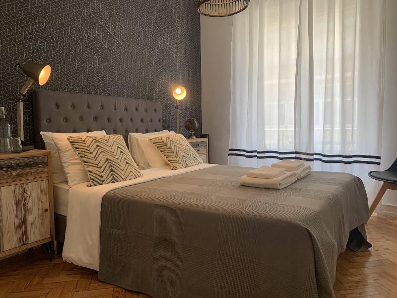 Dumont Lisbon Guesthouse image