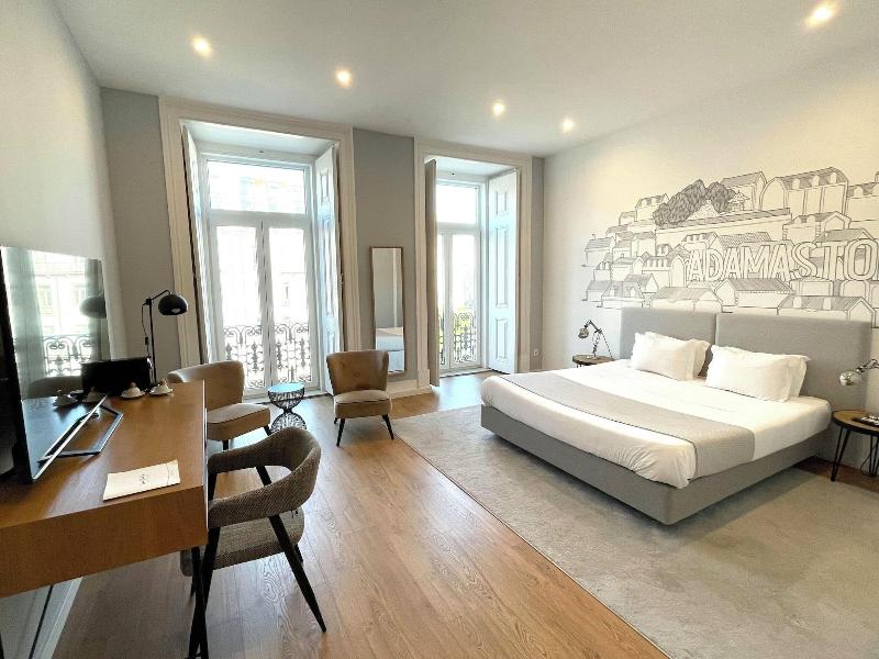 Lisbon Check-In Guesthouse image