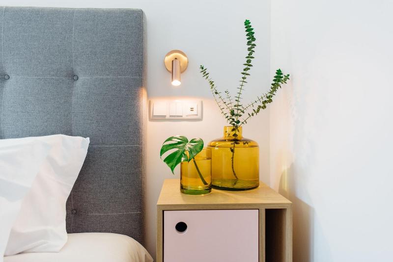 Myo Design House image