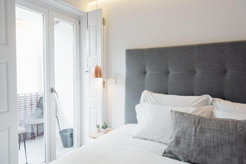 Myo Design House image