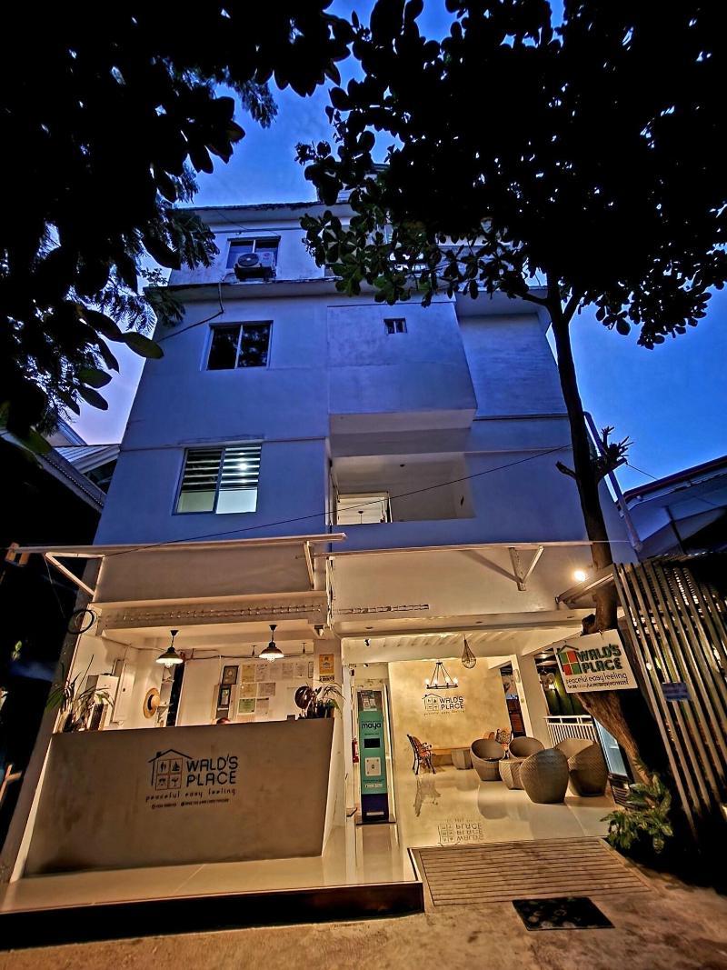 Wald's Place image