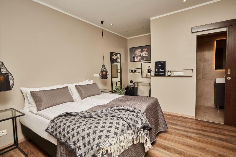 Keflavik Micro Suites image