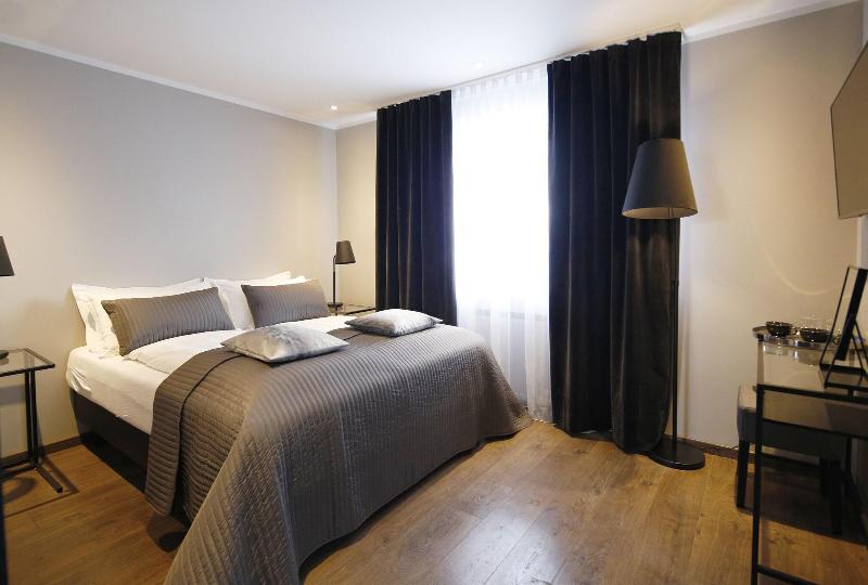 Keflavik Micro Suites image