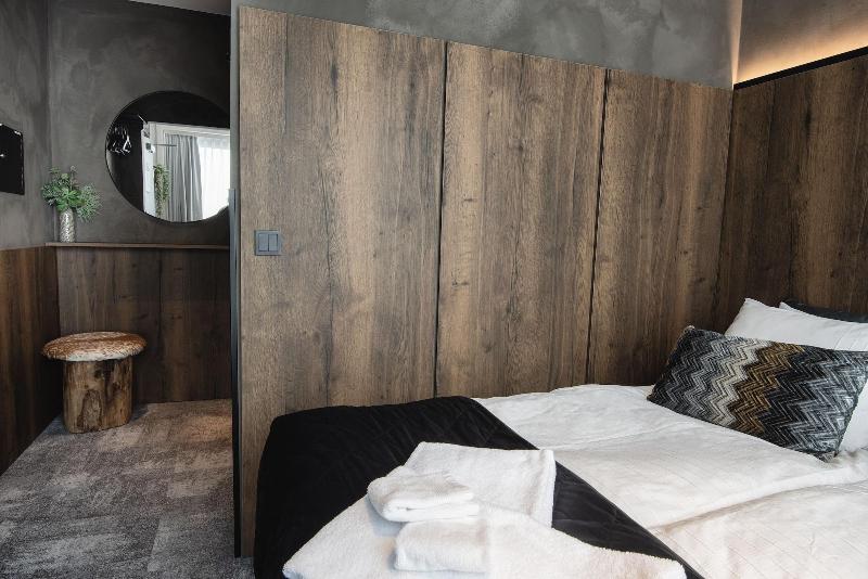 B14 Apartments & Rooms image
