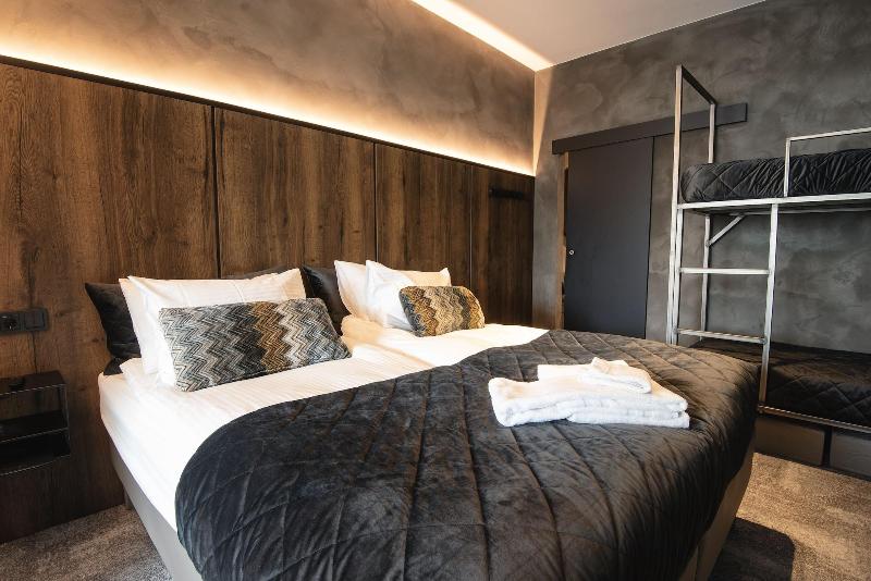 B14 Apartments & Rooms image