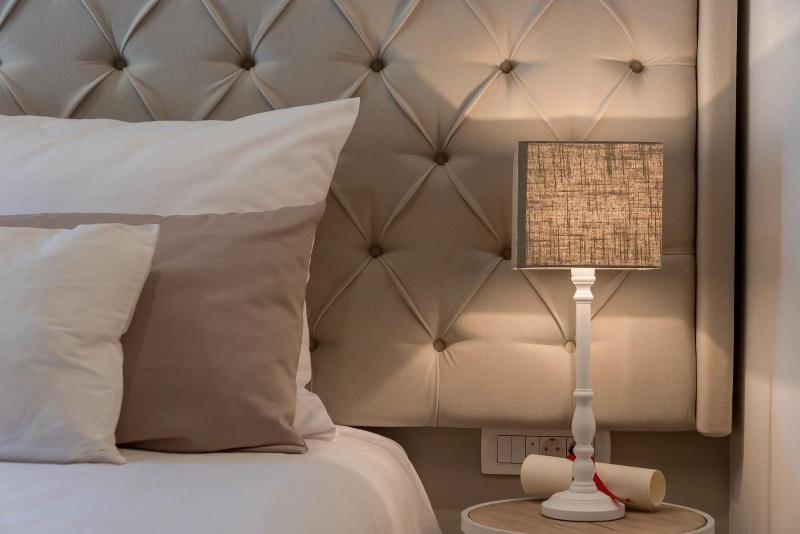 Jupiter Lux Rooms image