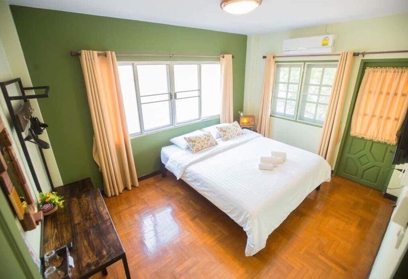 Iroom Boutique House image