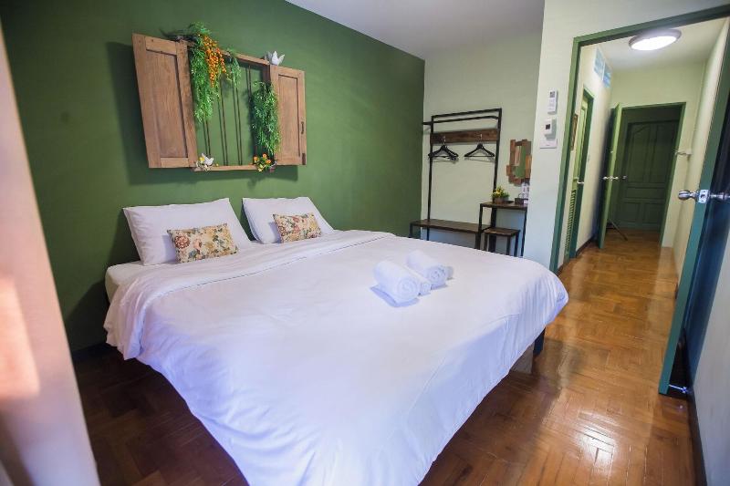 Iroom Boutique House image