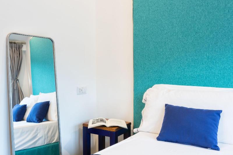 Boutique Suites 186 image