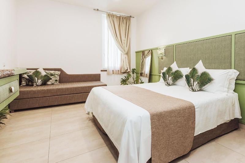 Boutique Suites 186 image