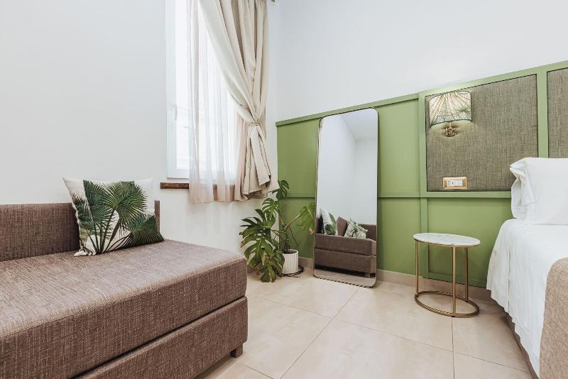 Boutique Suites 186 image