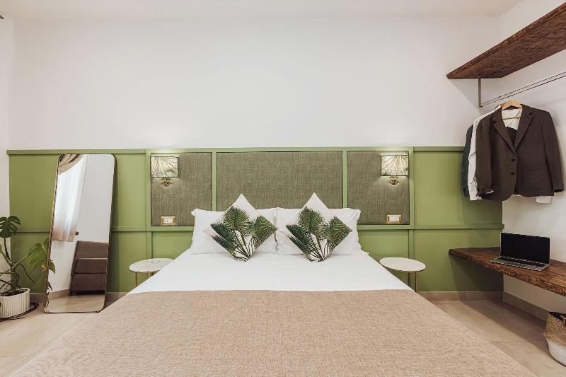 Boutique Suites 186 image