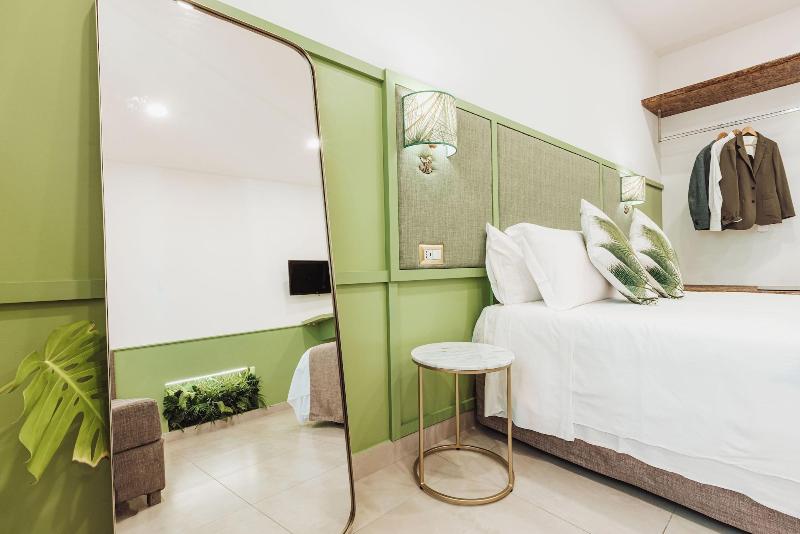 Boutique Suites 186 image