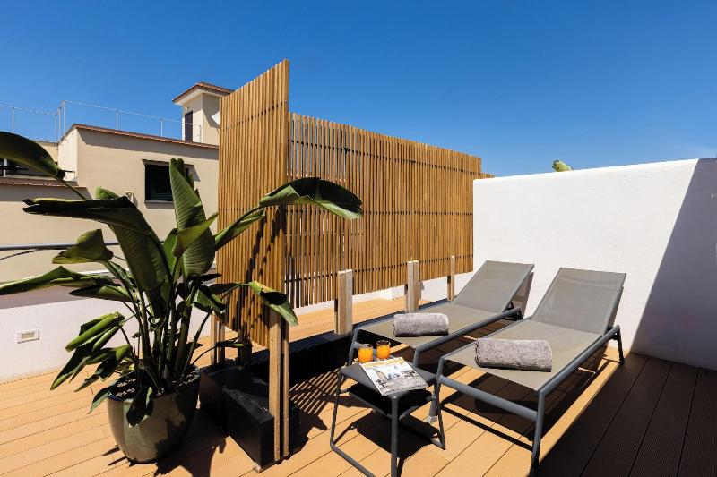 Boutique Suites 186 image