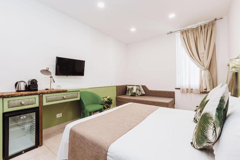 Boutique Suites 186 image