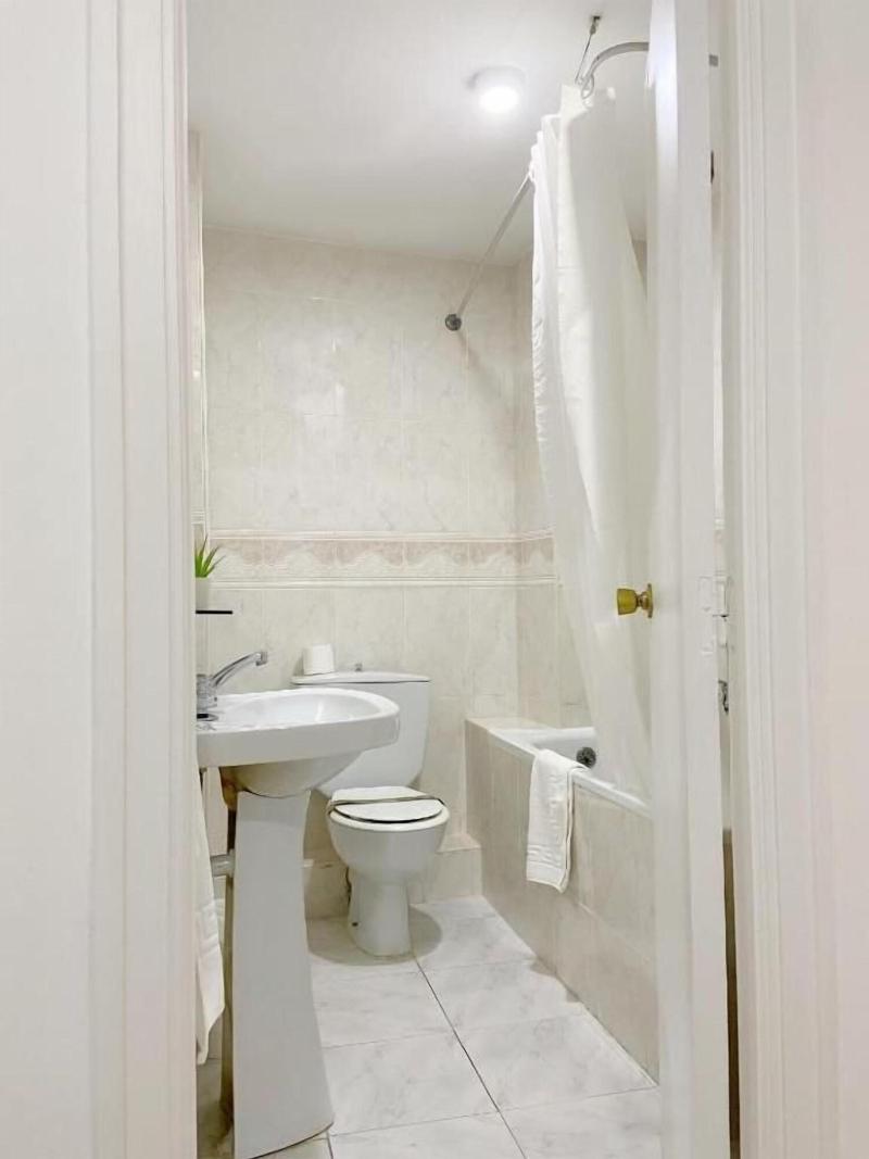Hostal Sol image