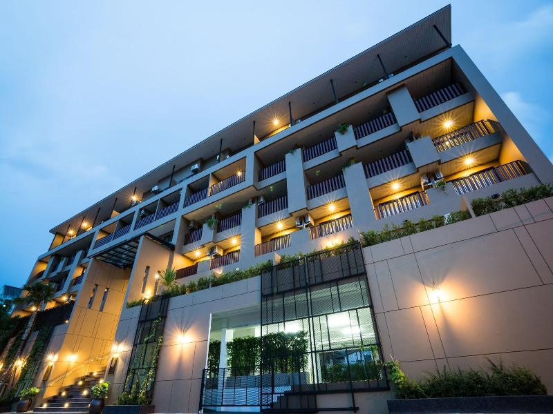 Lani Chiang Mai Hotel