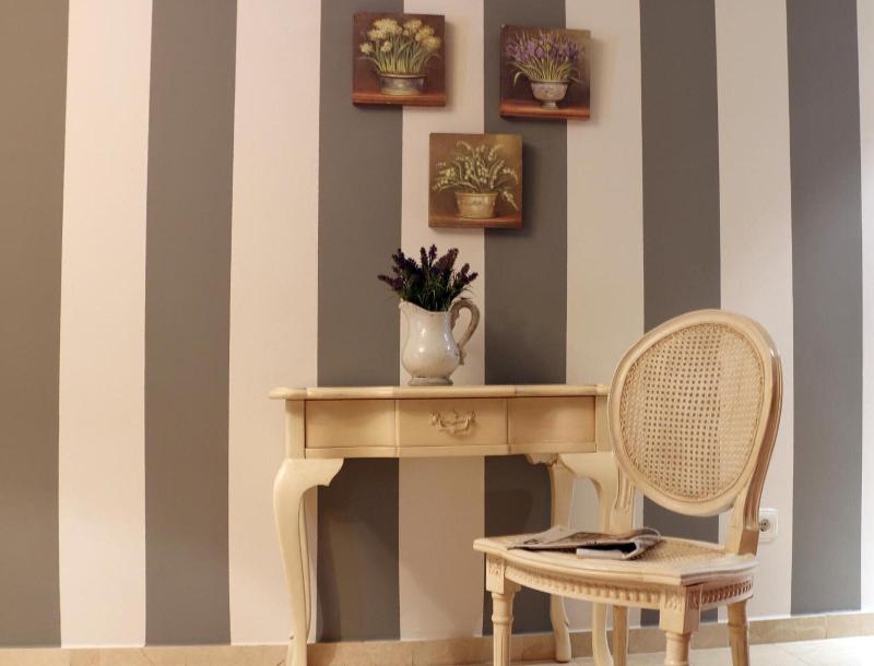 Hostal - Restaurante Emilia image