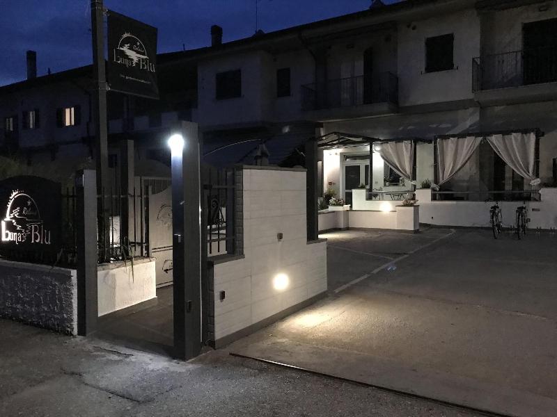 Garda Relais Luna Blu — general view
