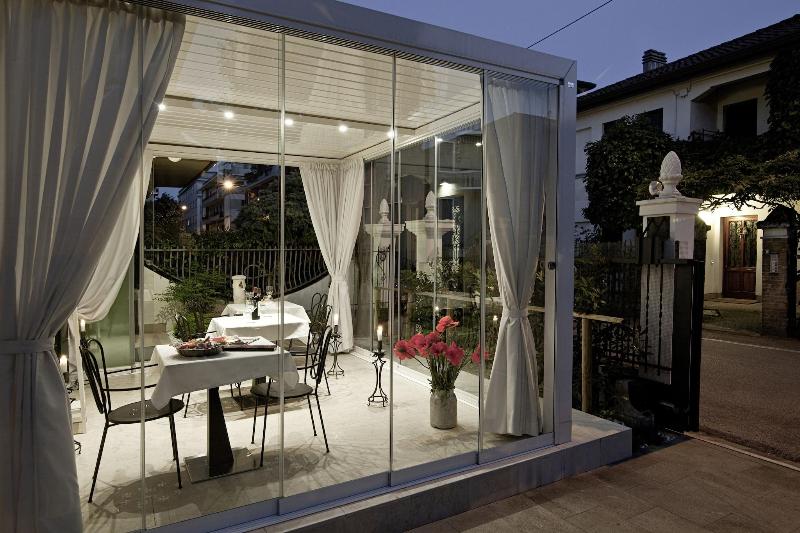 Chiara Lodge image