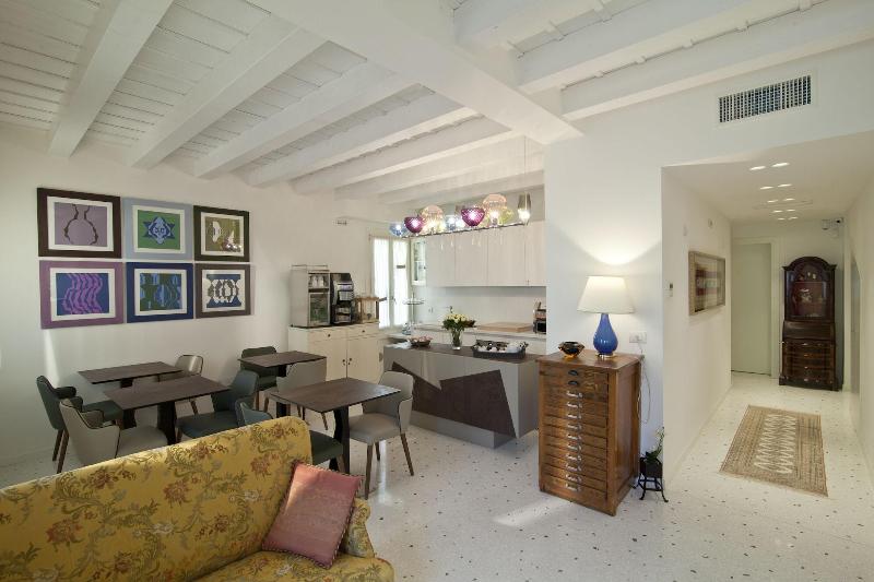 Chiara Lodge image