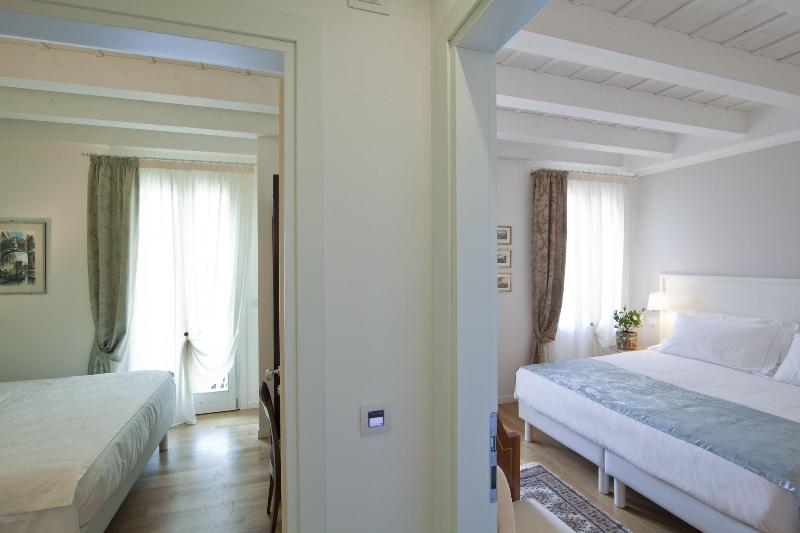 Chiara Lodge image
