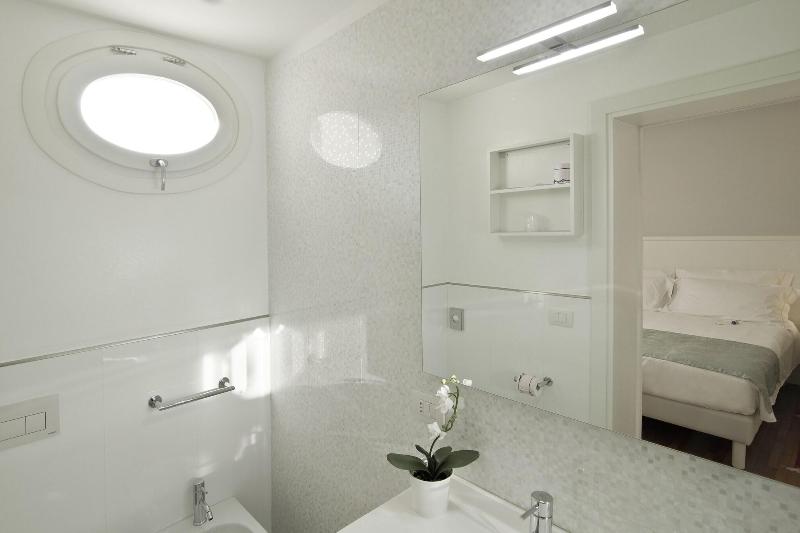 Chiara Lodge image