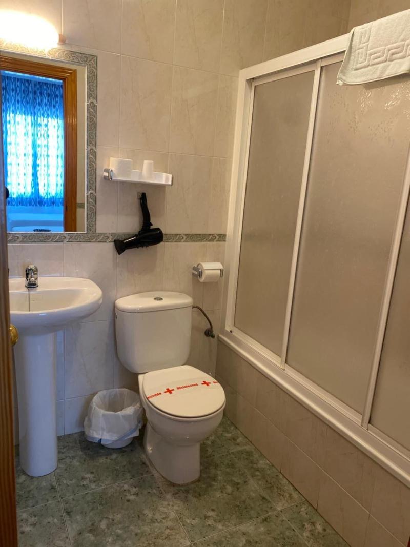 Hostal Andalucia image