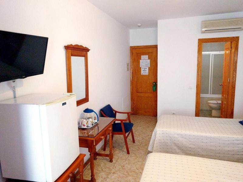Hostal Andalucia image