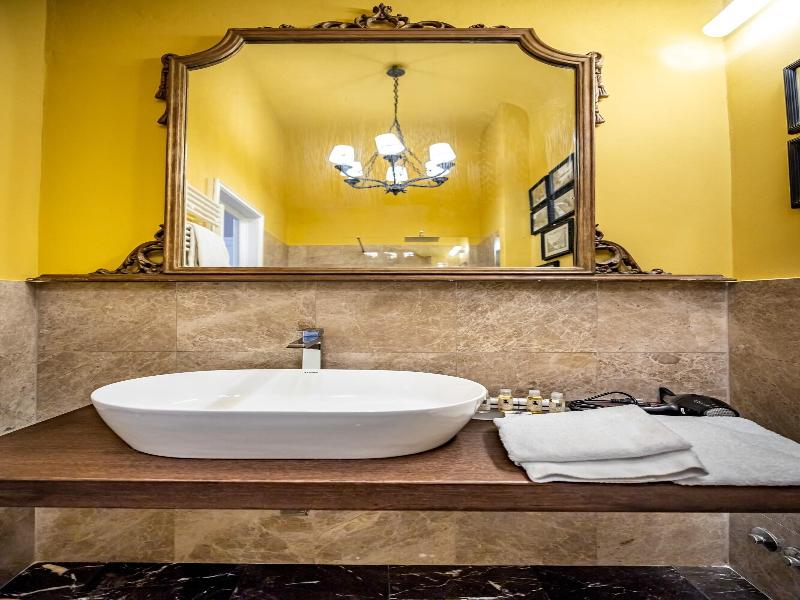 Cerretani Palace Luxury B&B image