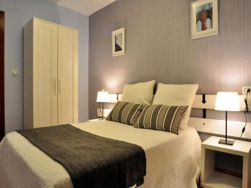 Hostal Europa image